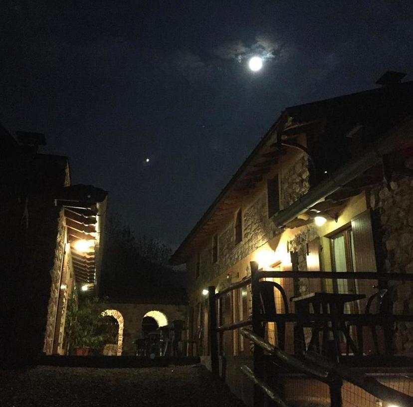 Vakantieboerderij Il Talento Nella Quiete Castiglione dʼIntelvi